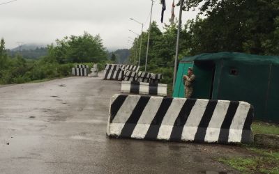 Versteinerte Grenze nach Abchasien